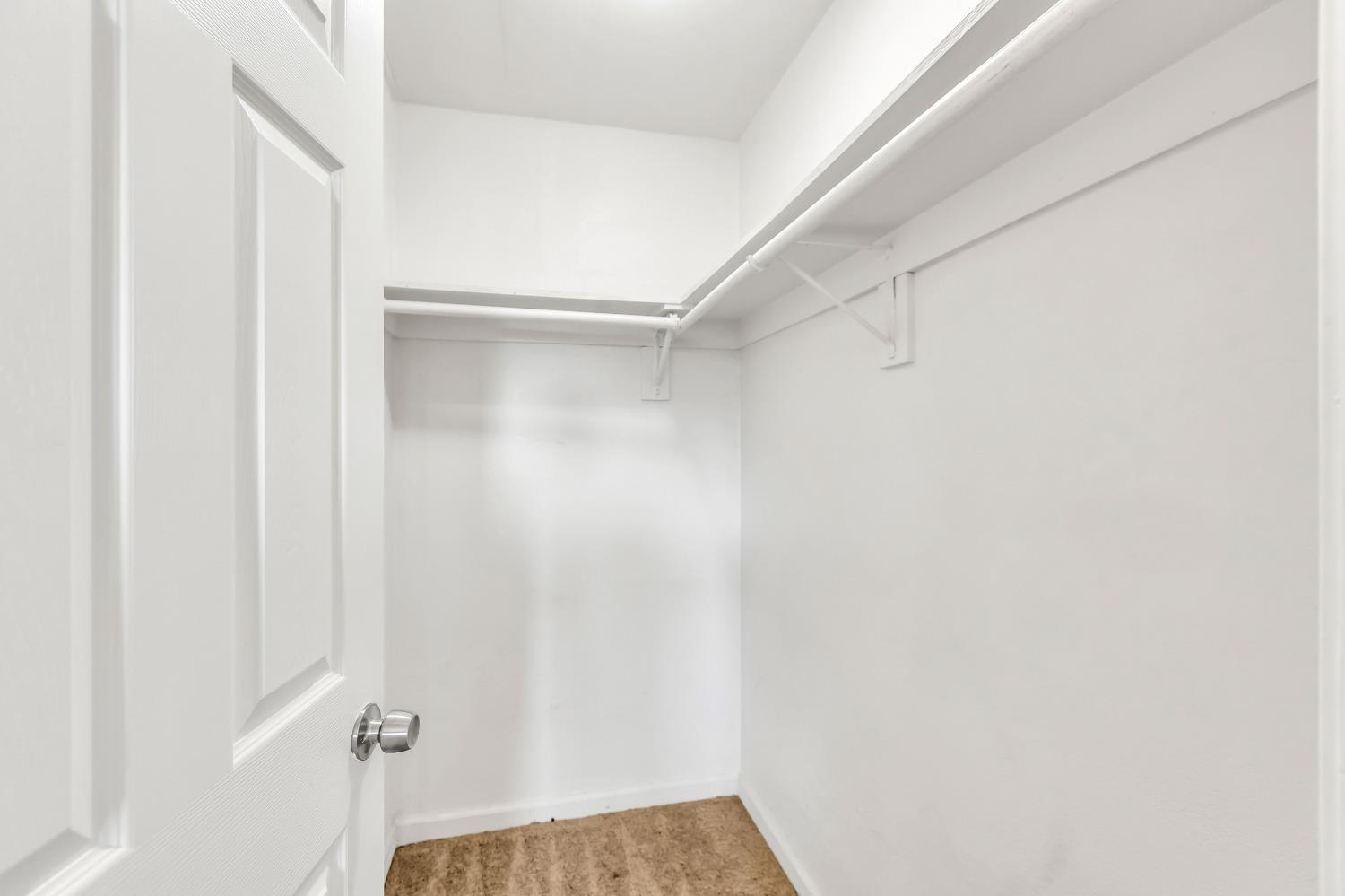 7550 Tamoshanter Way