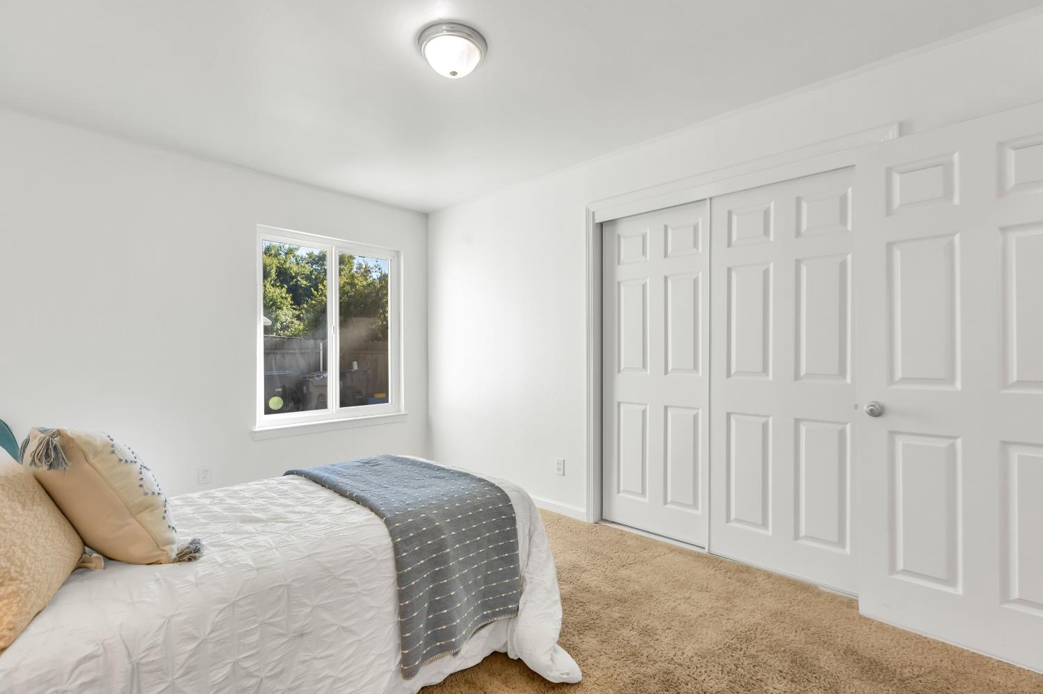 7550 Tamoshanter Way