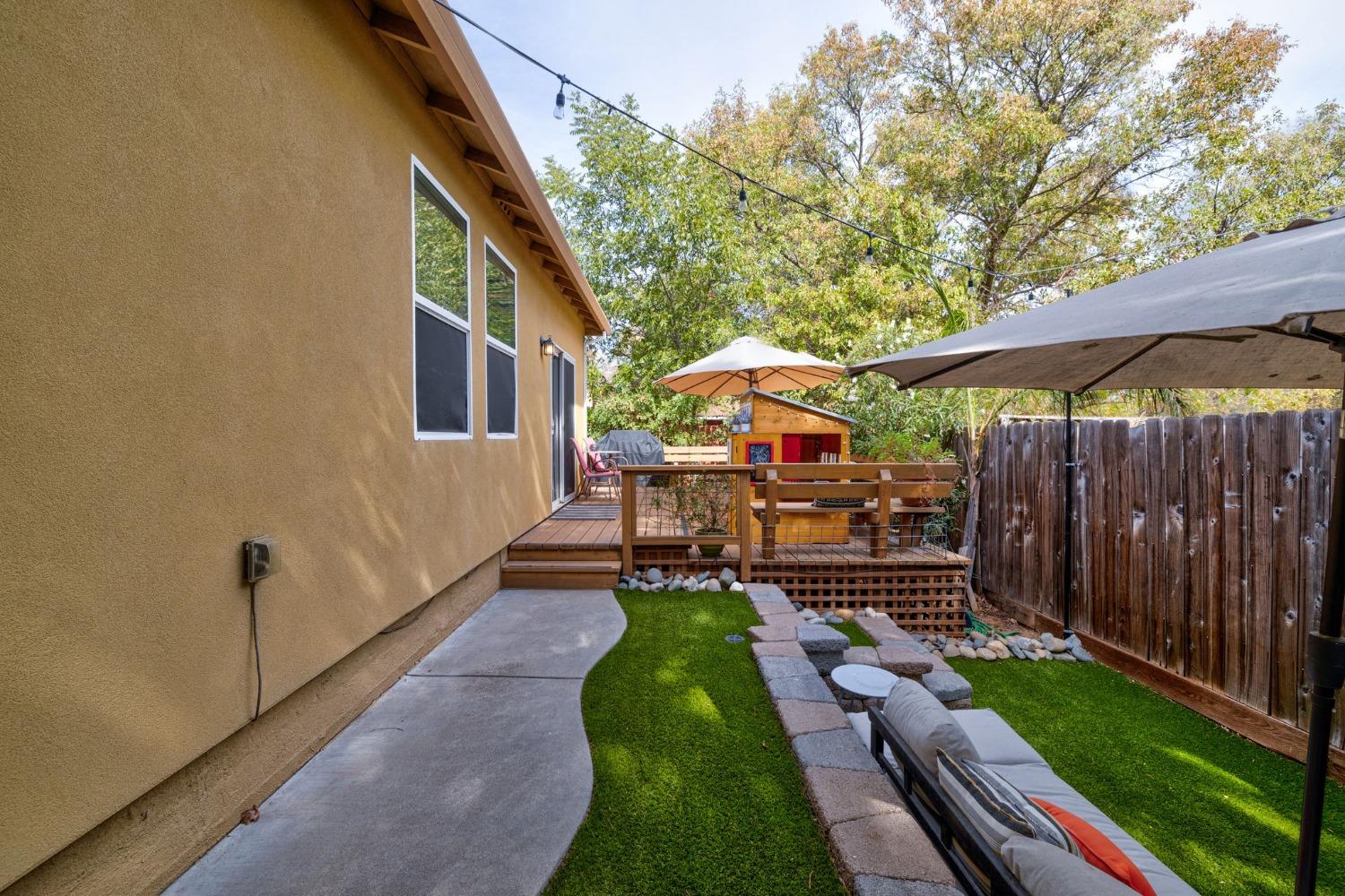 4328 Carmelo Oaks Court