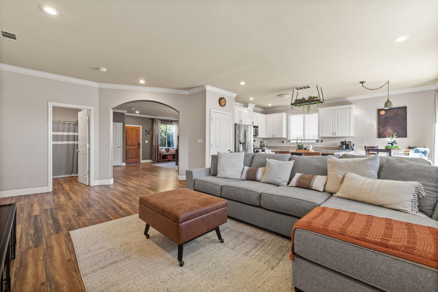 4328 Carmelo Oaks Court