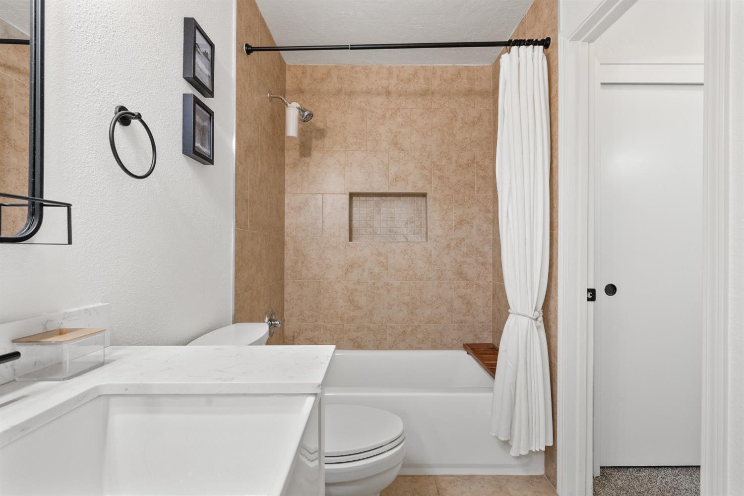 5170 Riverside Boulevard