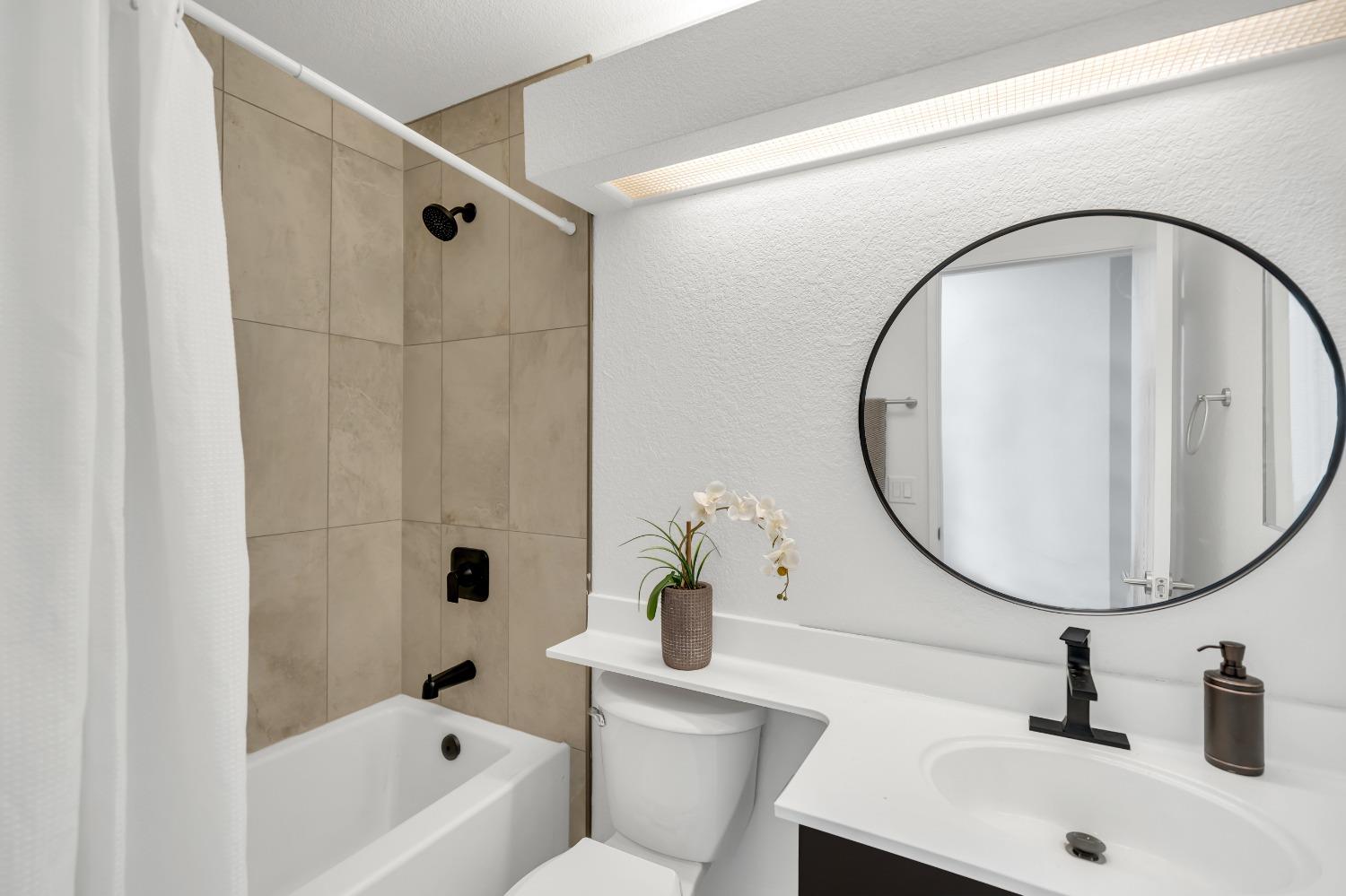 3916 Blackfield Drive