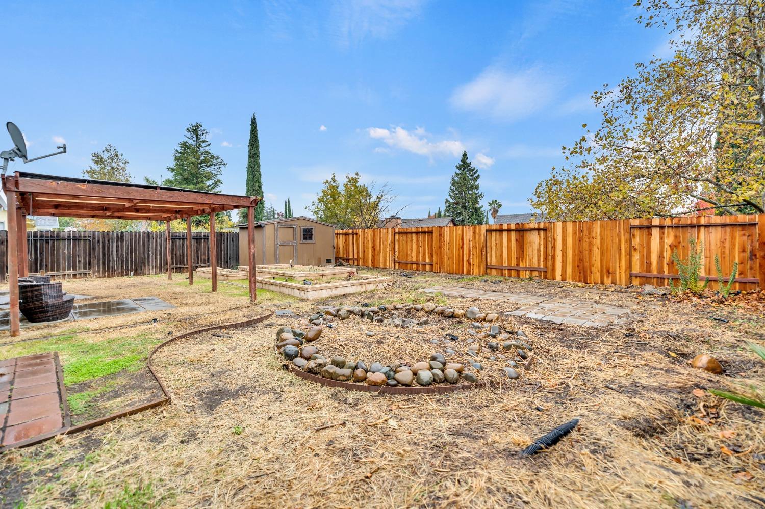 3916 Blackfield Drive