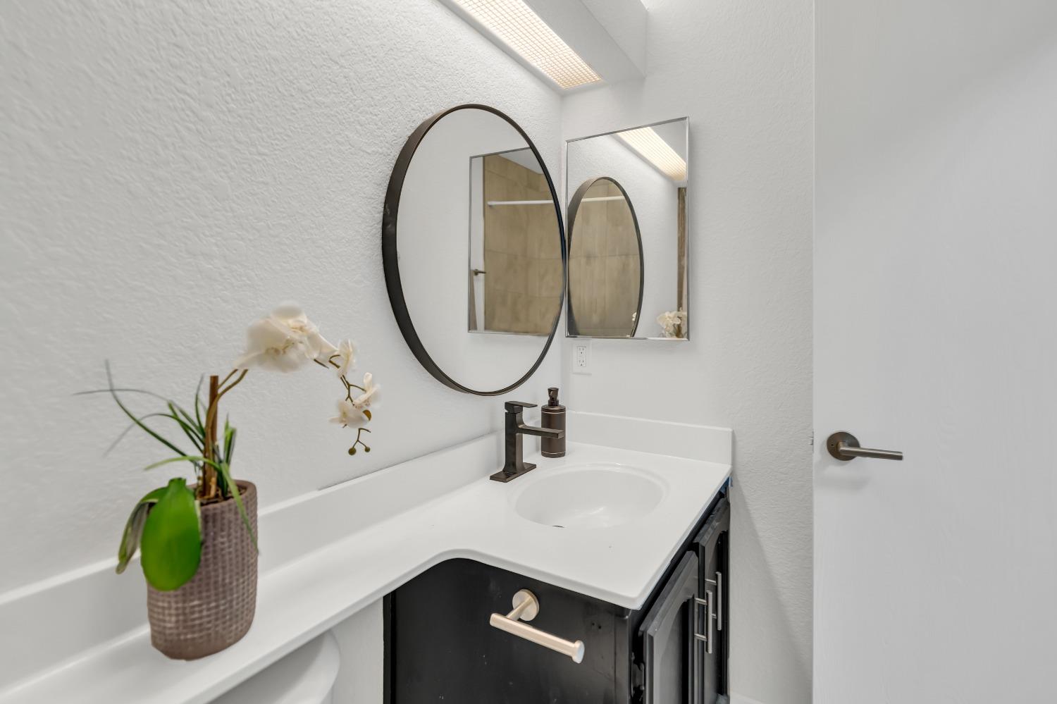 3916 Blackfield Drive