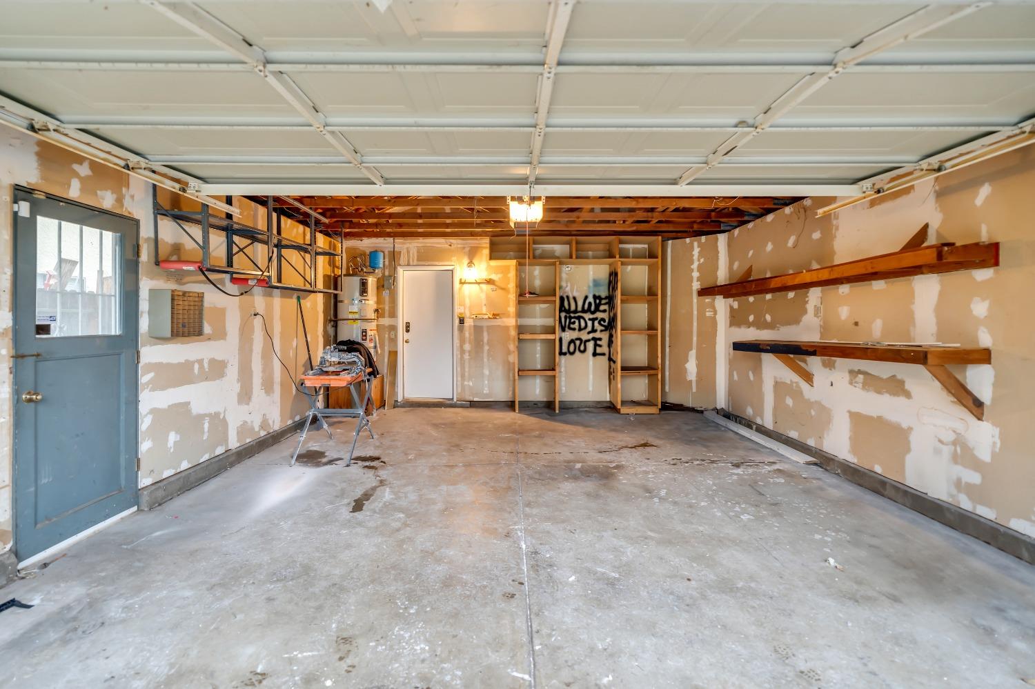 3916 Blackfield Drive