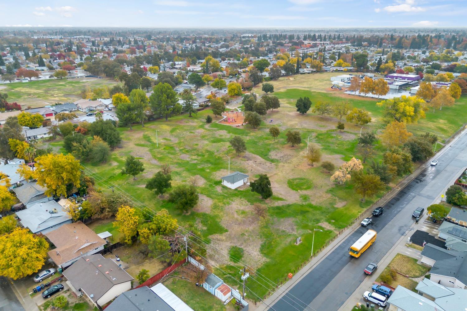 3916 Blackfield Drive