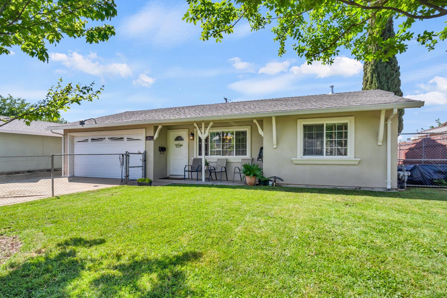 2160 Forestlake Drive