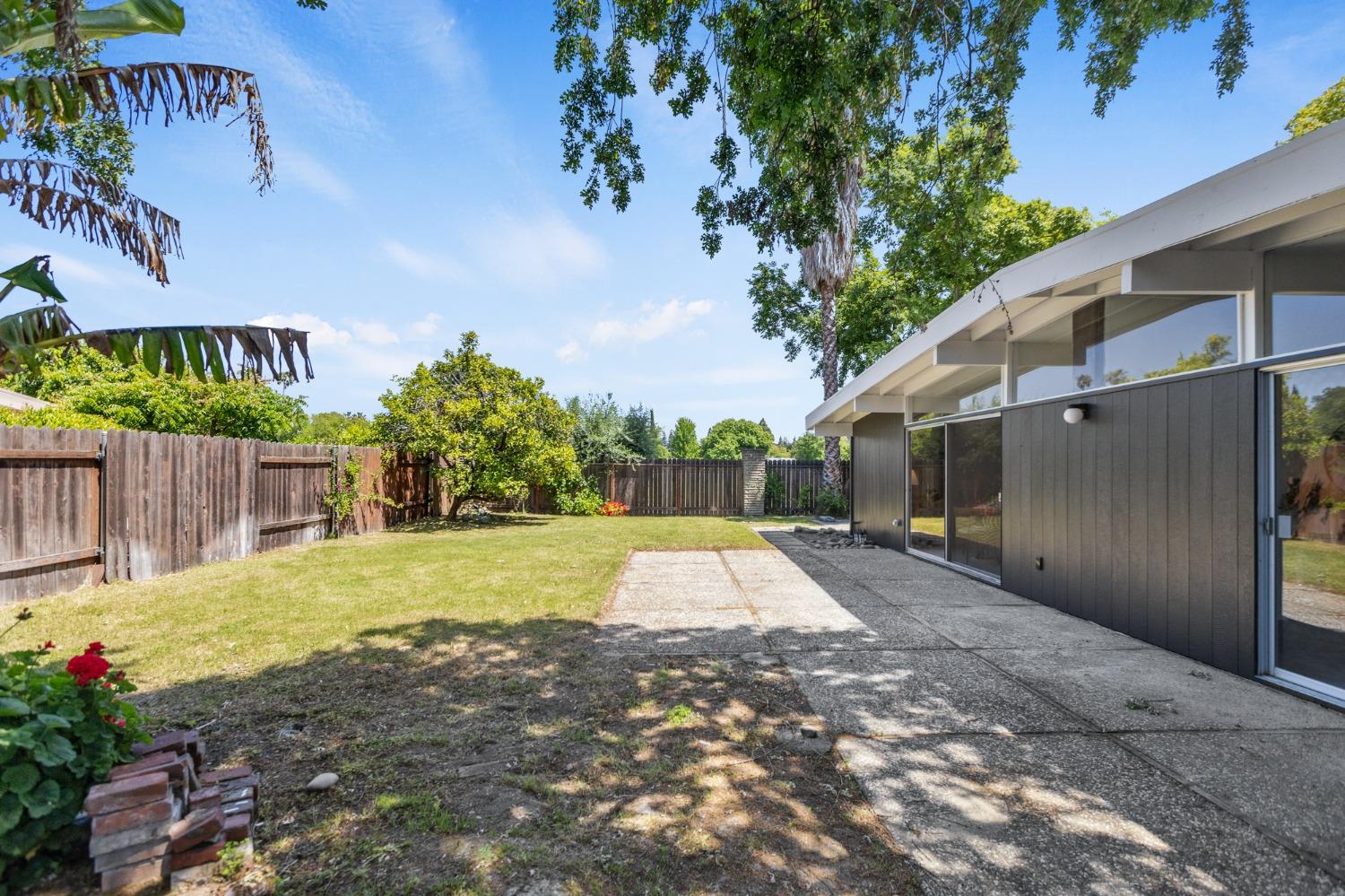 41 Springbrook Circle