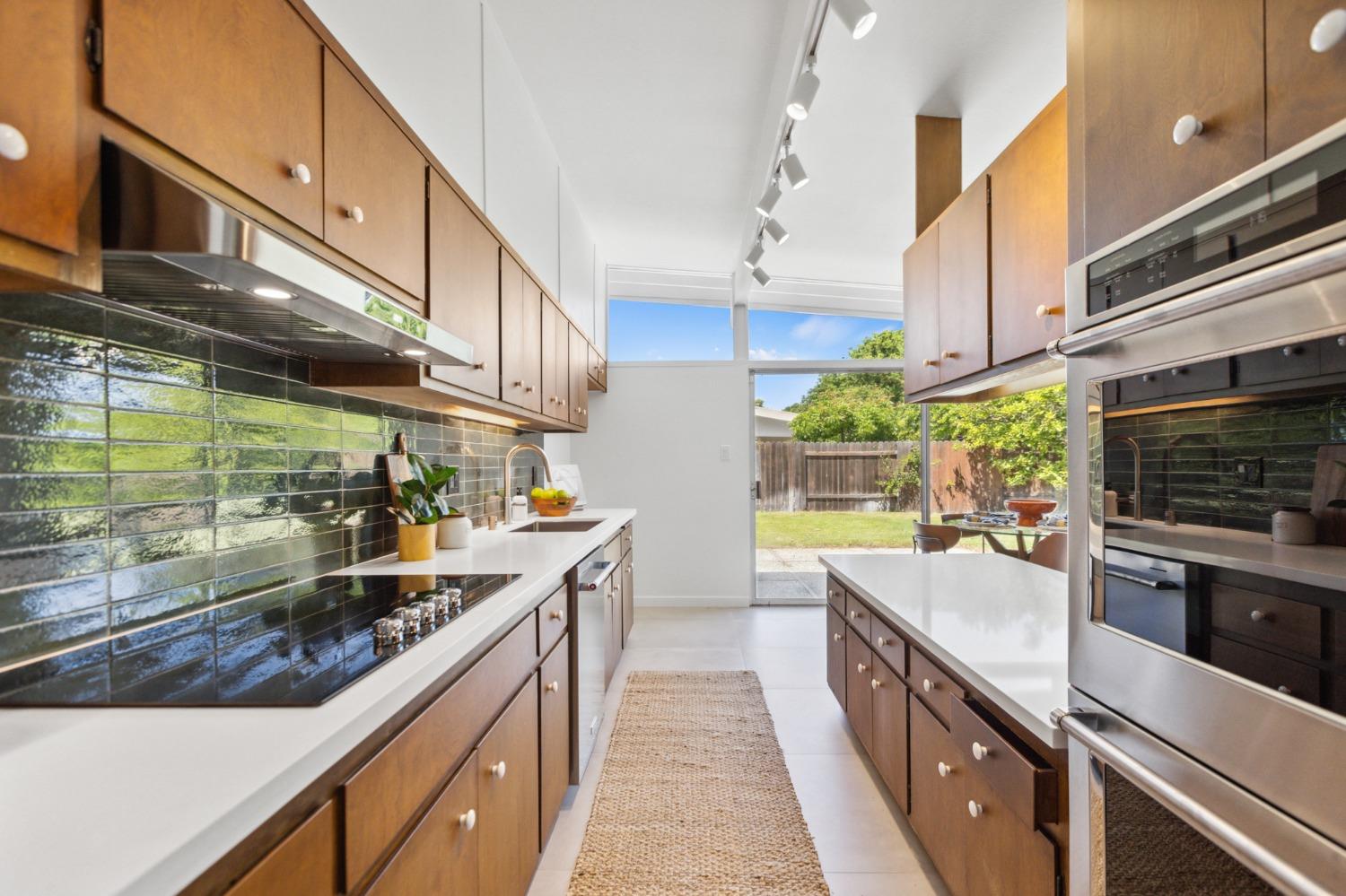 41 Springbrook Circle