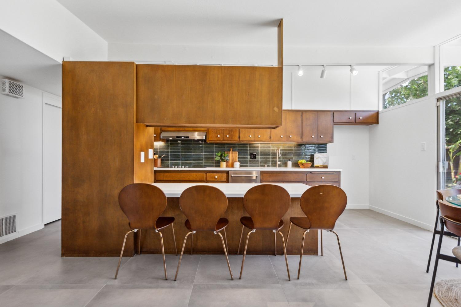 41 Springbrook Circle