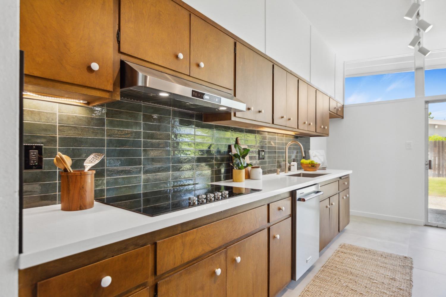 41 Springbrook Circle