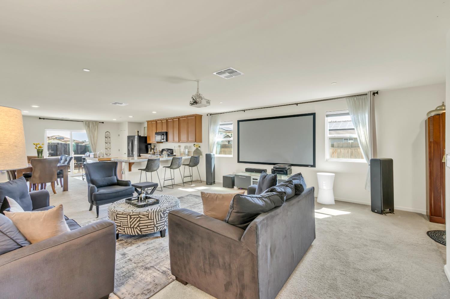 1103 Sierra Bluff Street