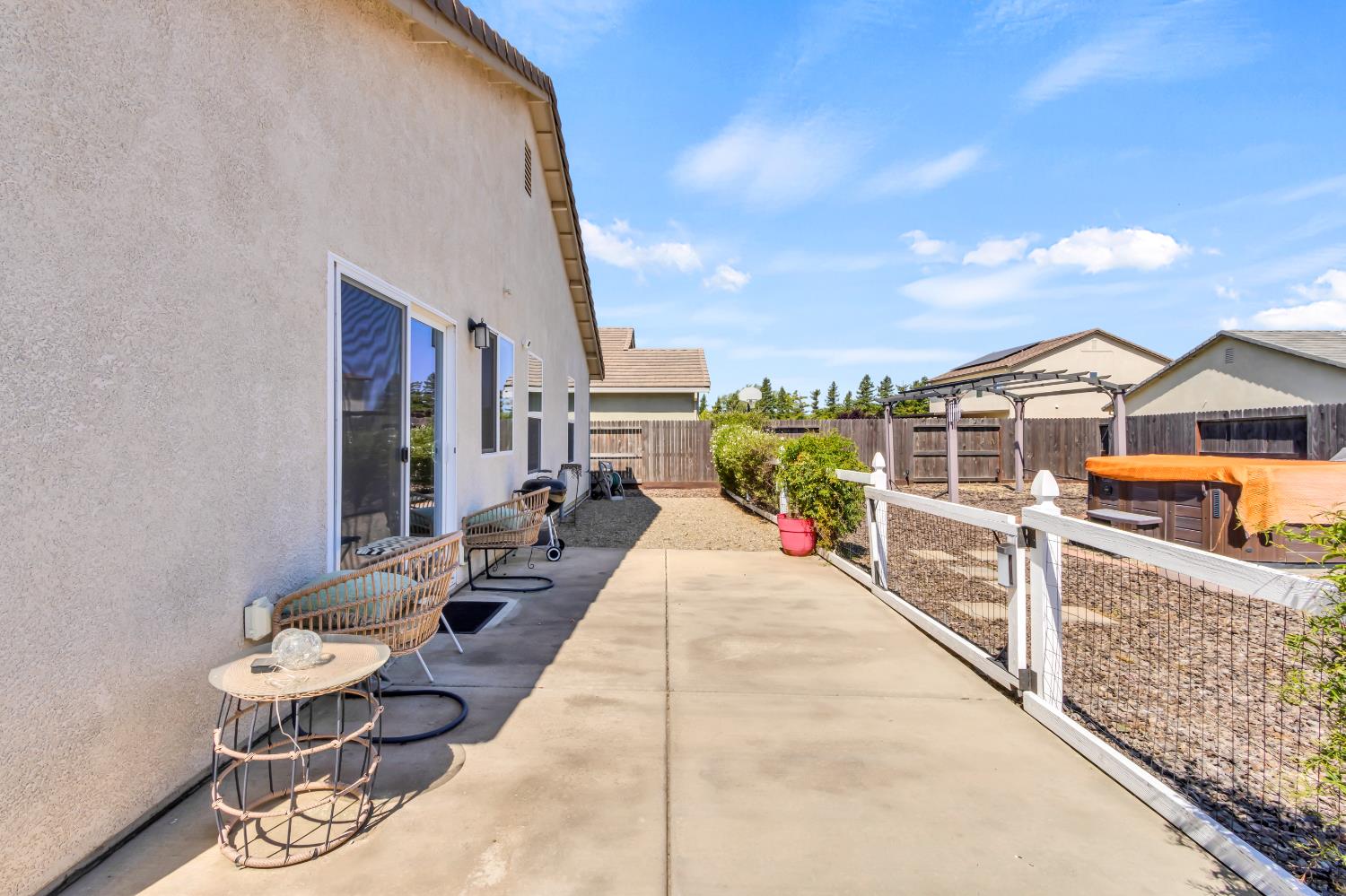 1103 Sierra Bluff Street