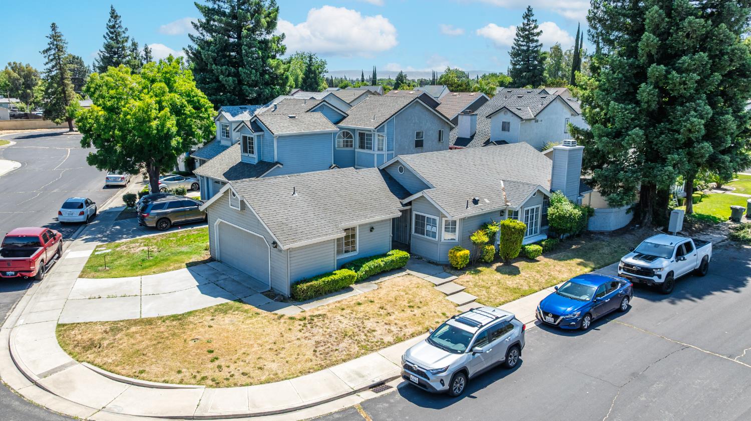 1385 Crestwood Avenue