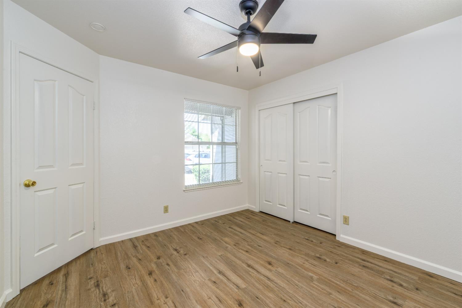 1385 Crestwood Avenue