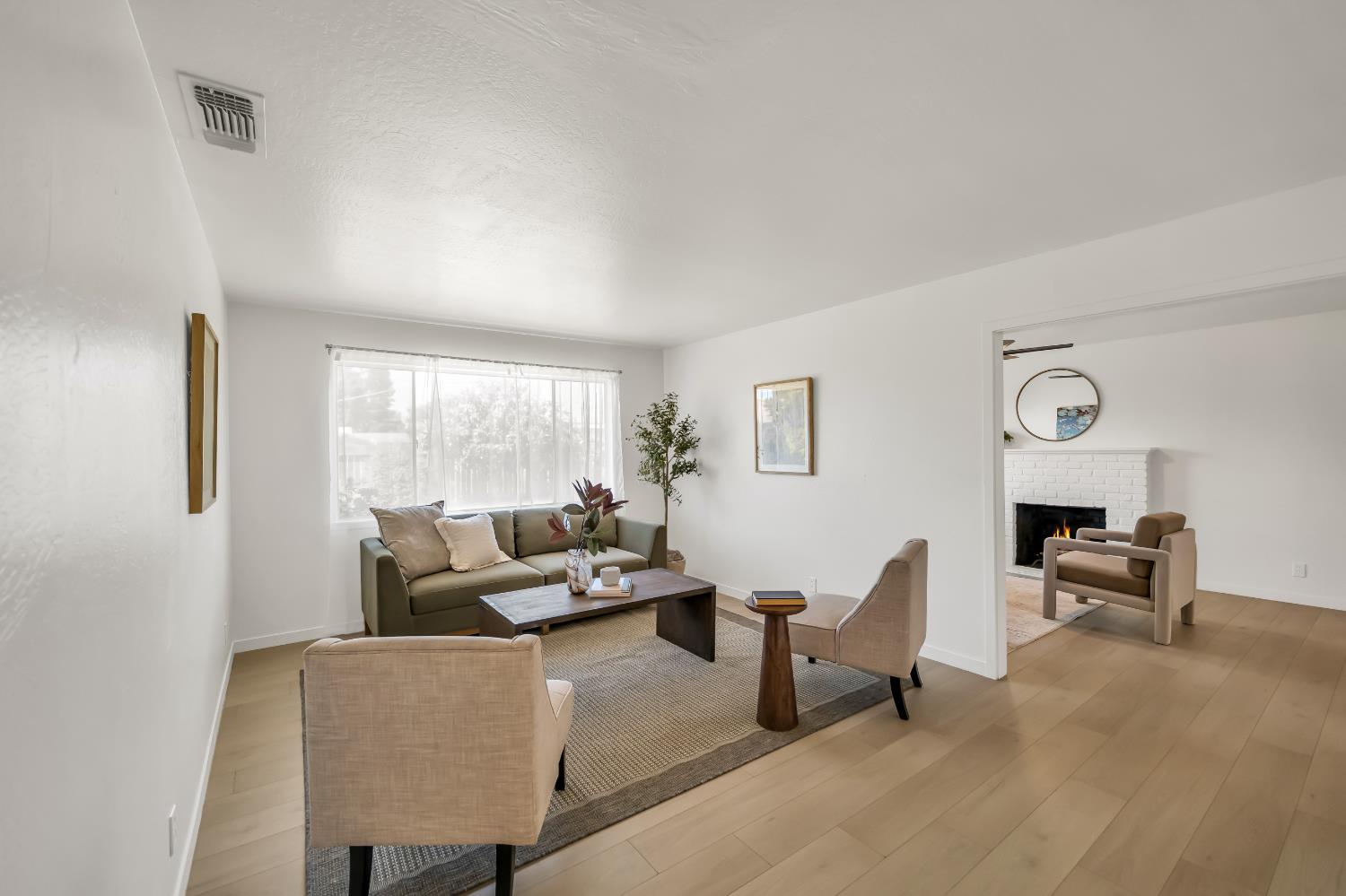 7024 Tamoshanter Way