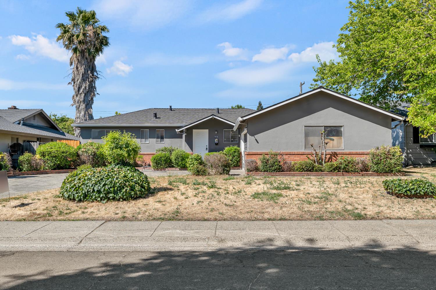 7024 Tamoshanter Way