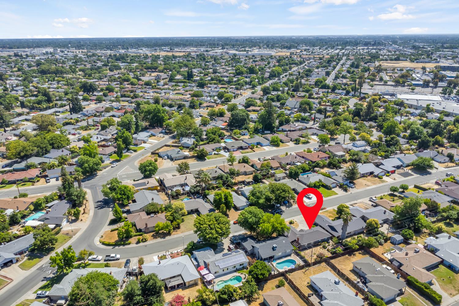 7024 Tamoshanter Way