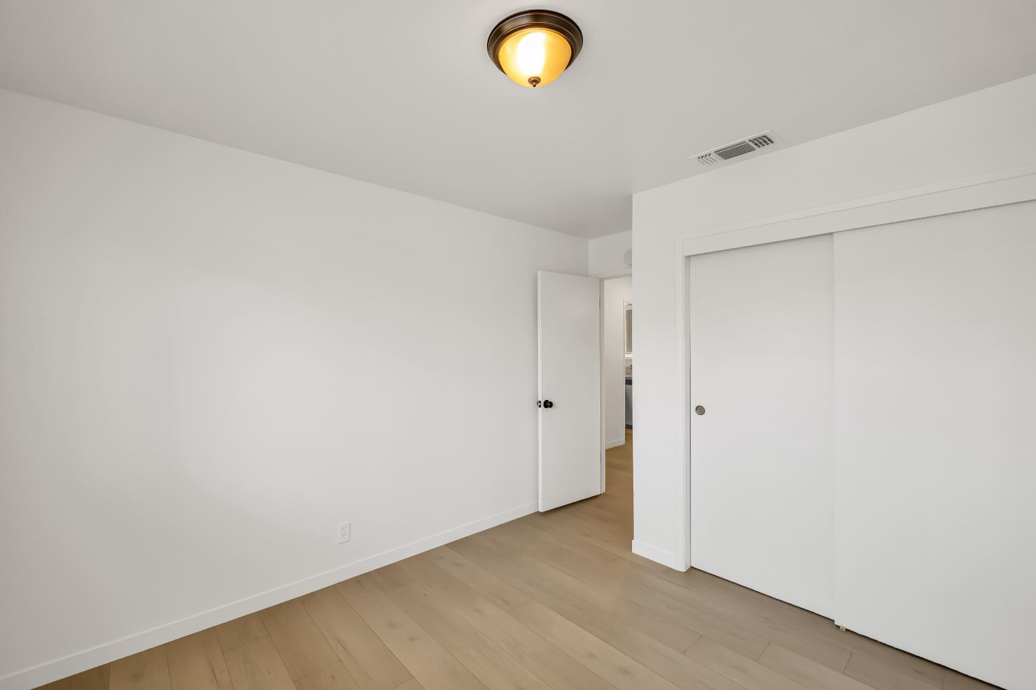 7024 Tamoshanter Way