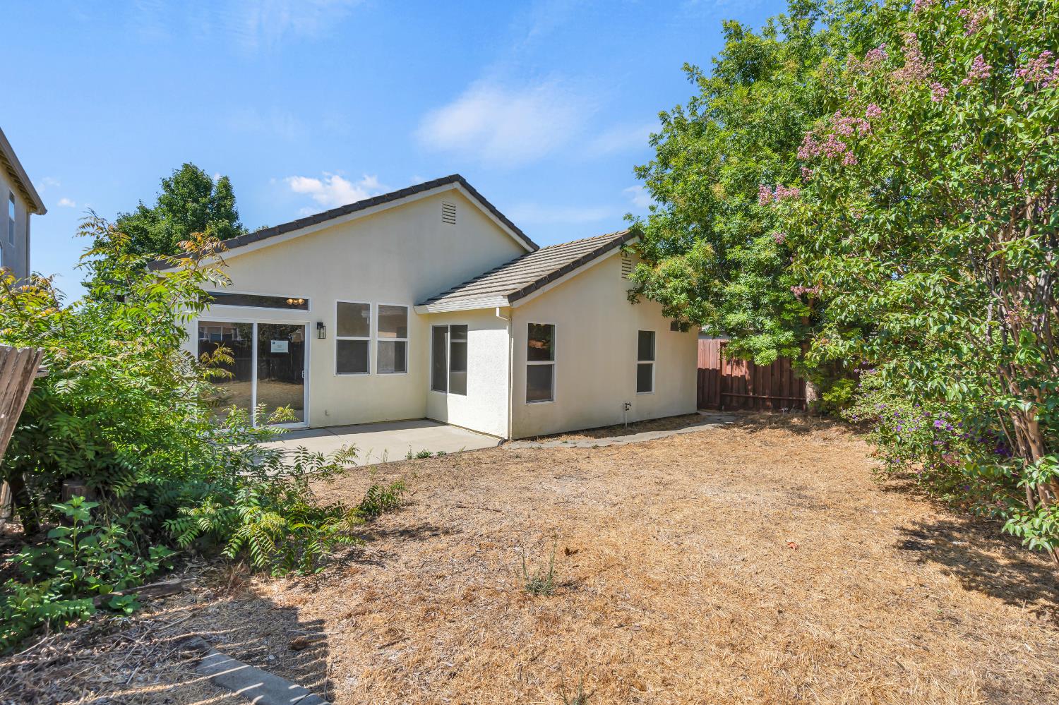 7475 Whitemore Street