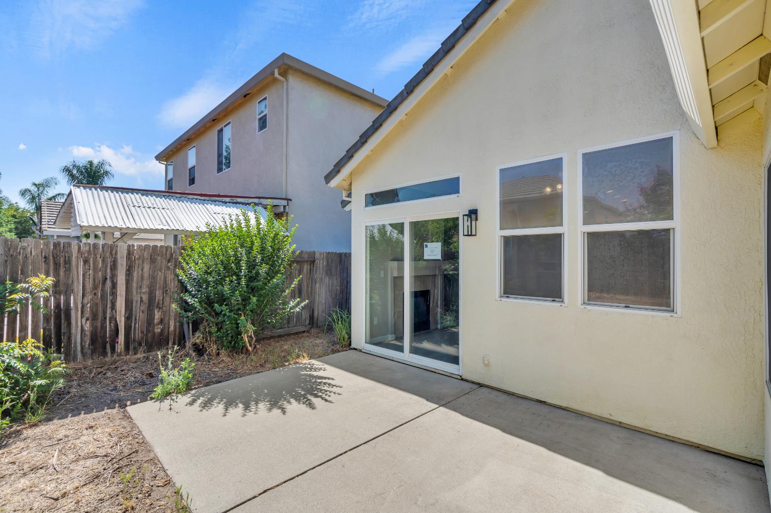 7475 Whitemore Street