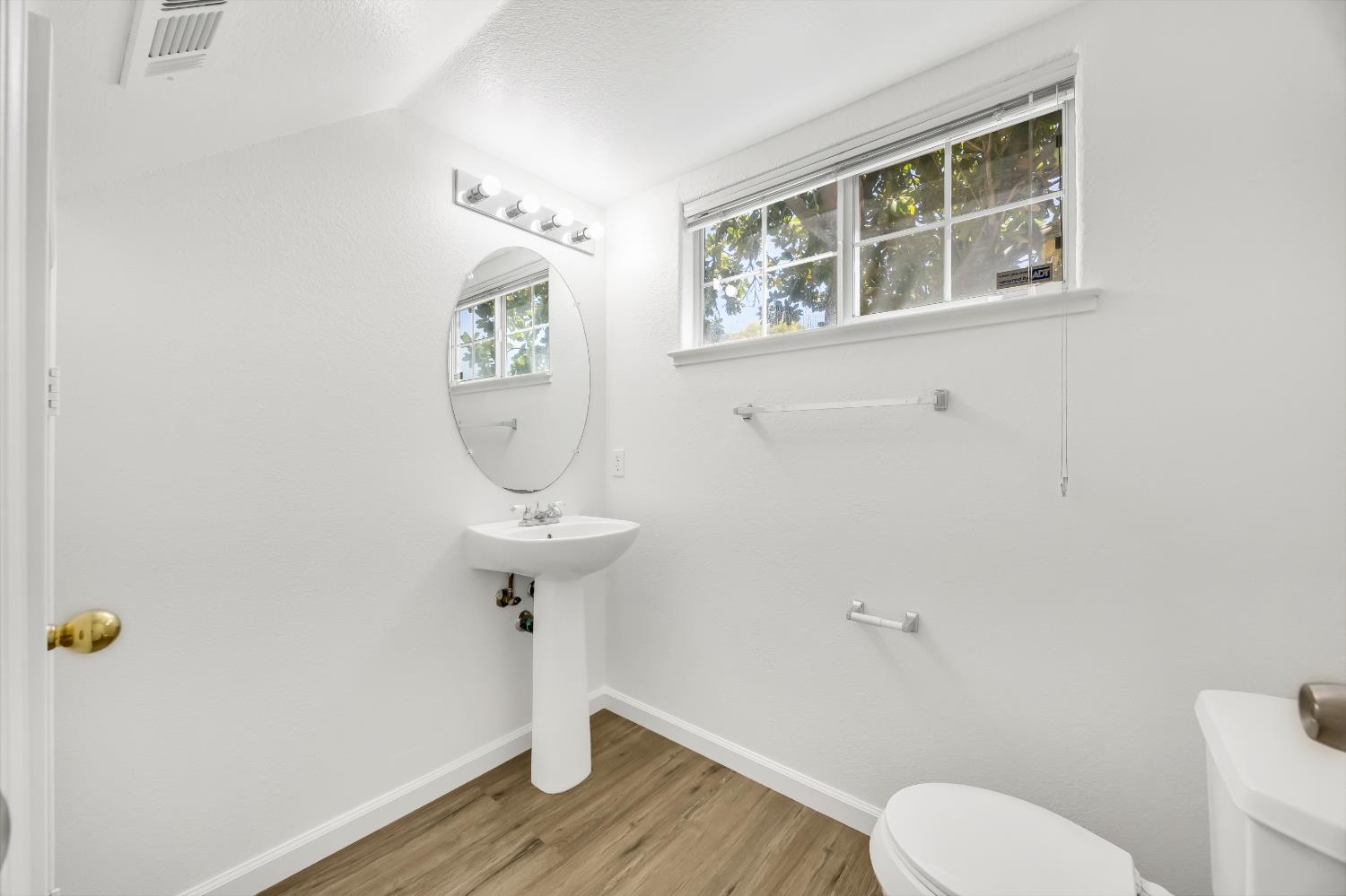 4229 Shandwick Drive