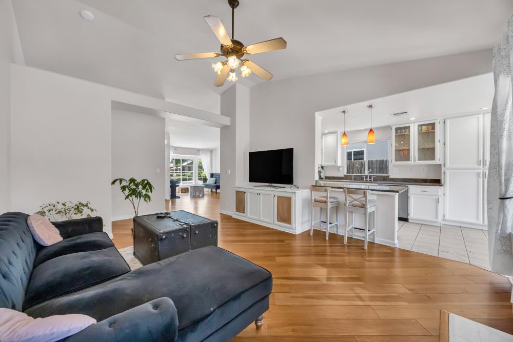 1210 Camino Capistrano