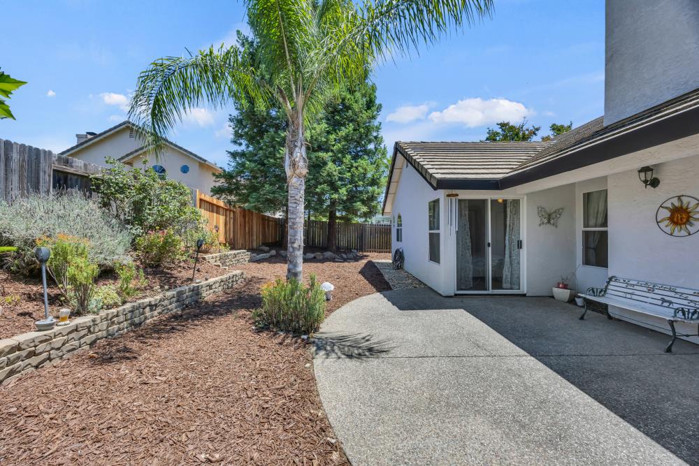 1210 Camino Capistrano