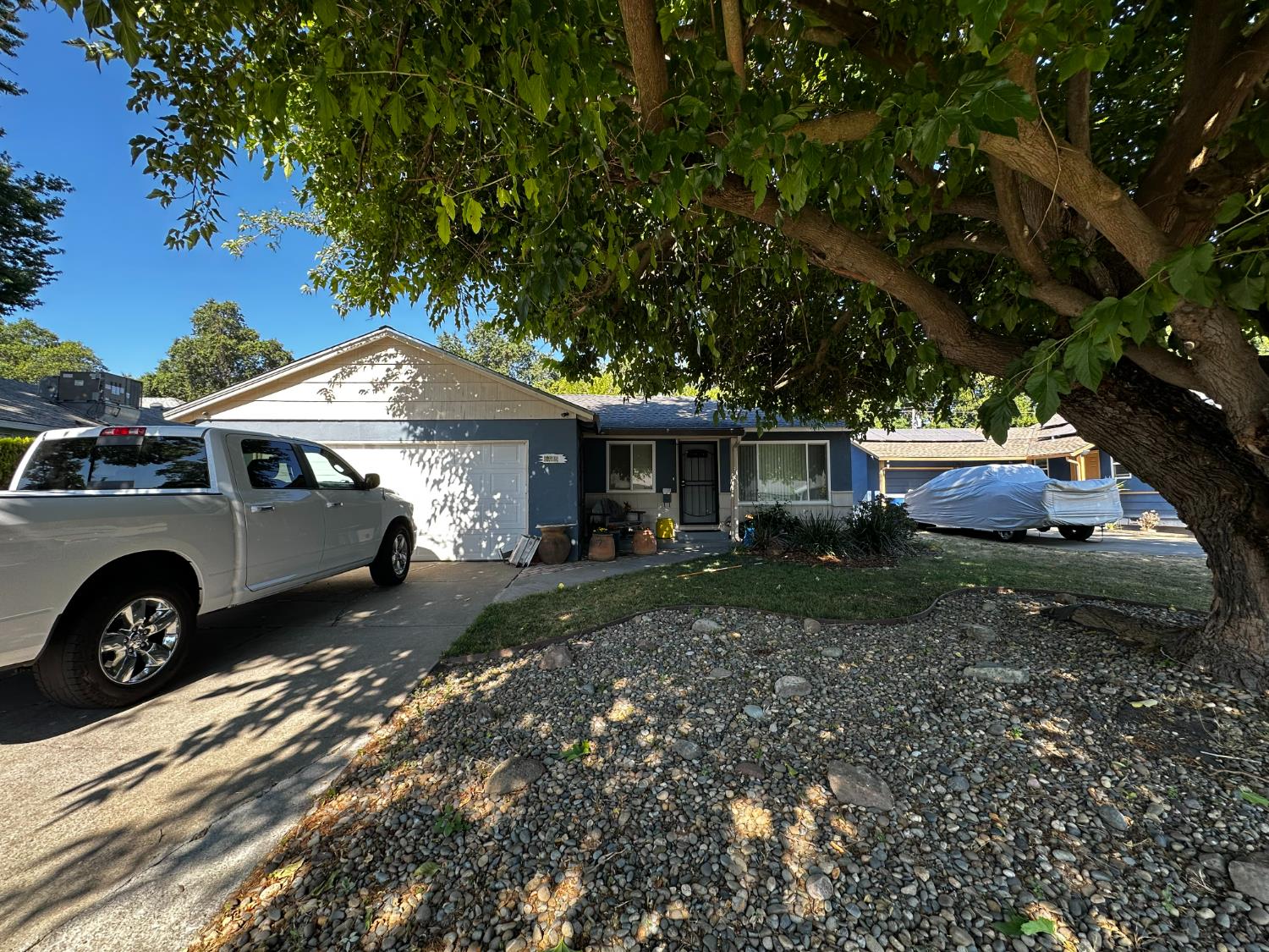 6748 Golf View Drive