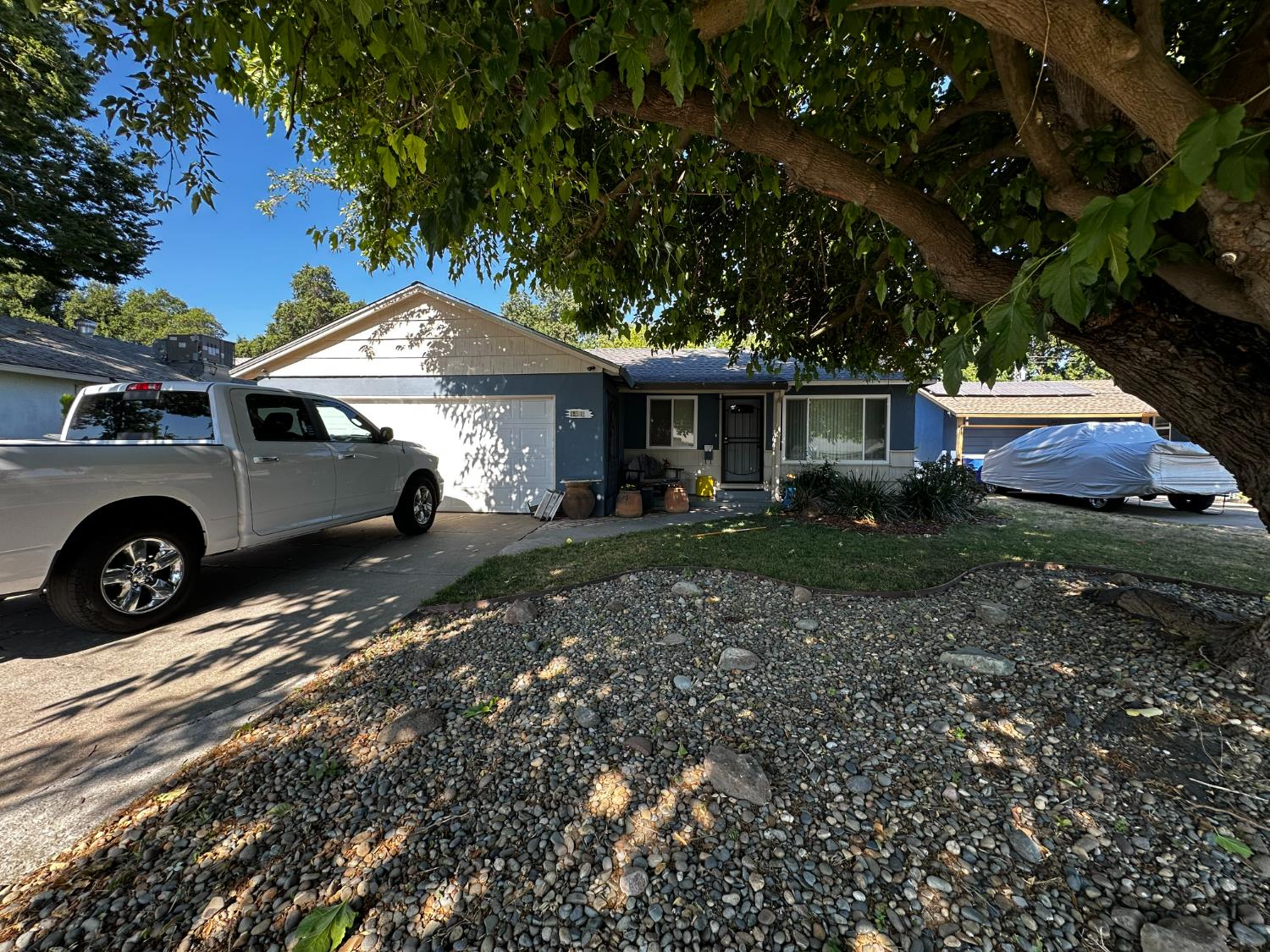 6748 Golf View Drive