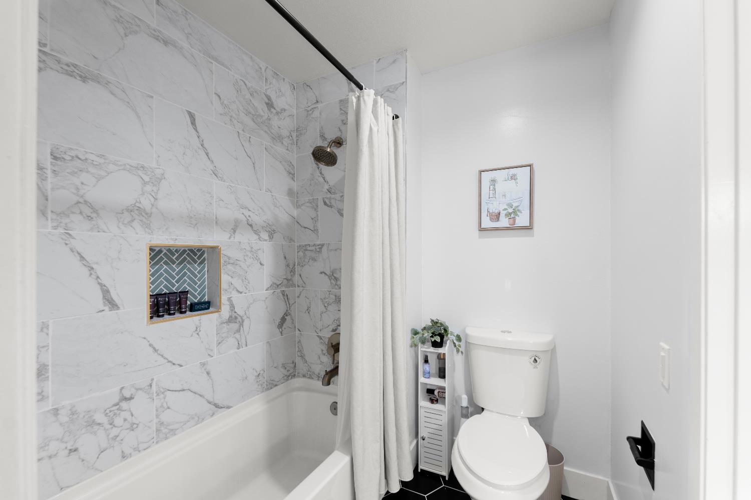 617 Woodside Sierra 3