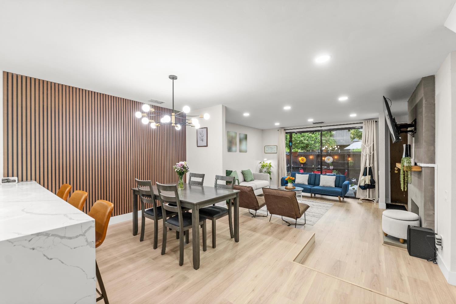 617 Woodside Sierra 3