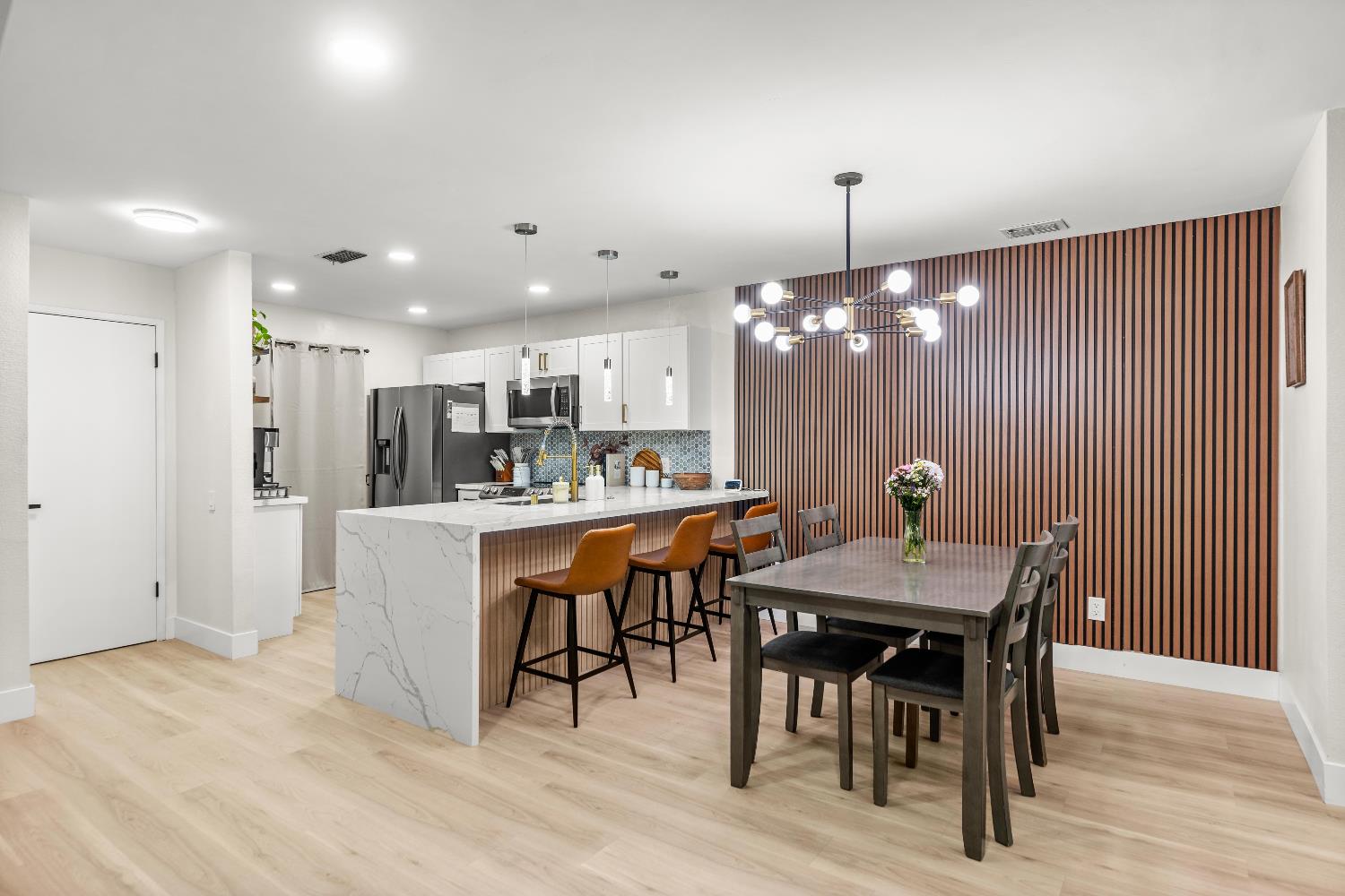 617 Woodside Sierra 3