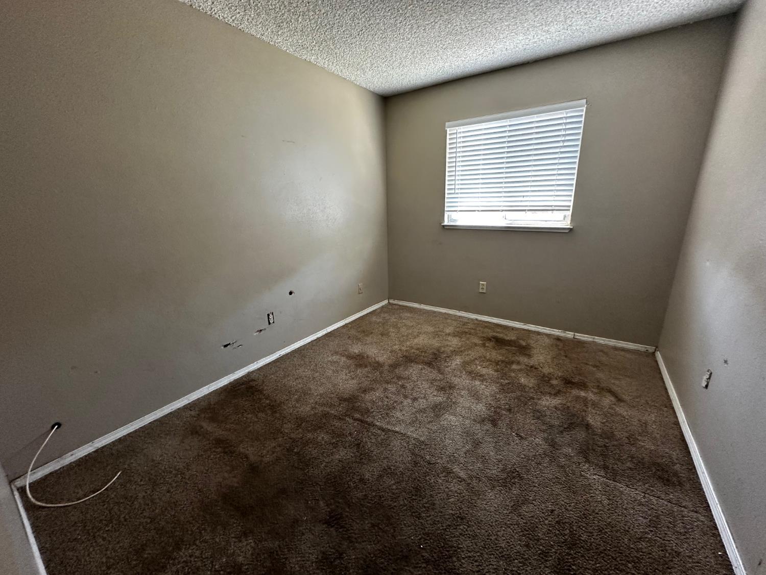 5009 Estates Drive