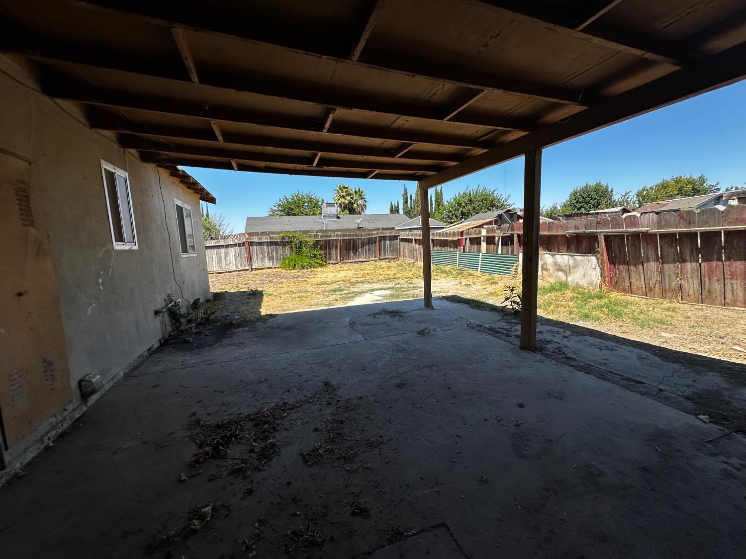 5009 Estates Drive