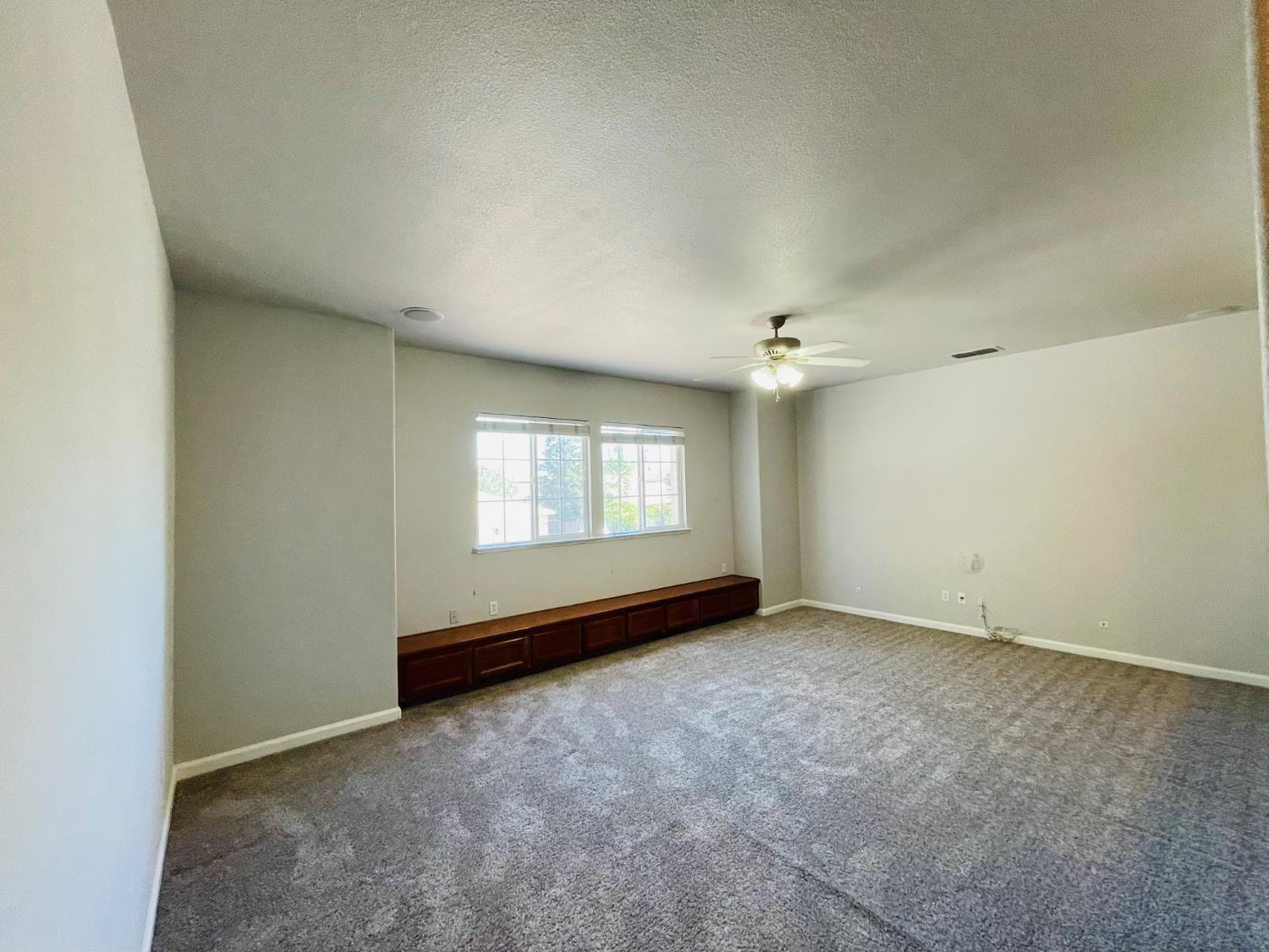 6416 Jefjen Way