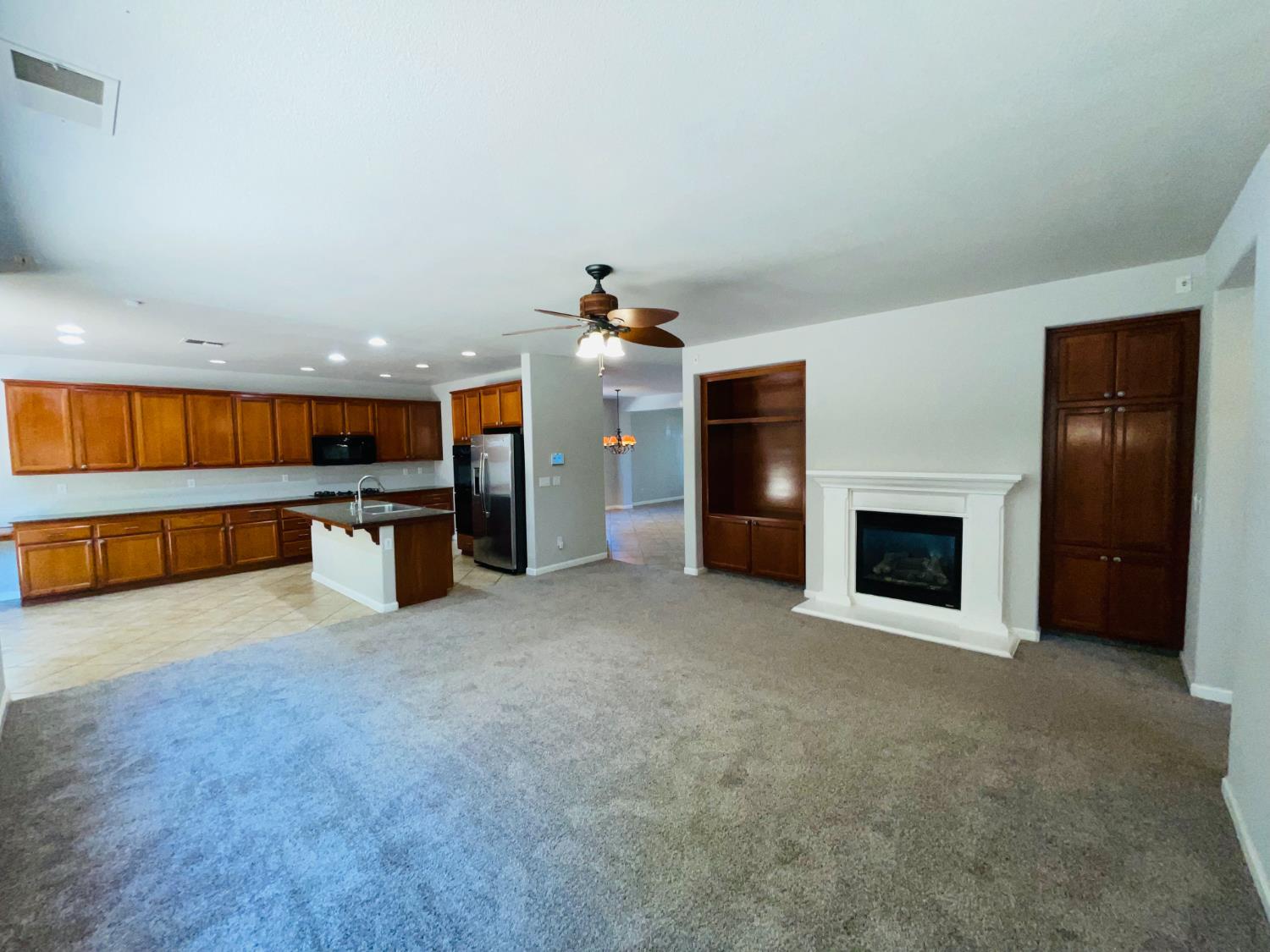 6416 Jefjen Way