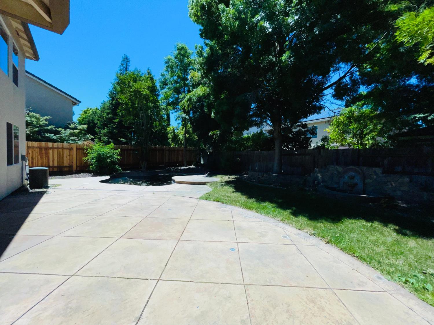 6416 Jefjen Way