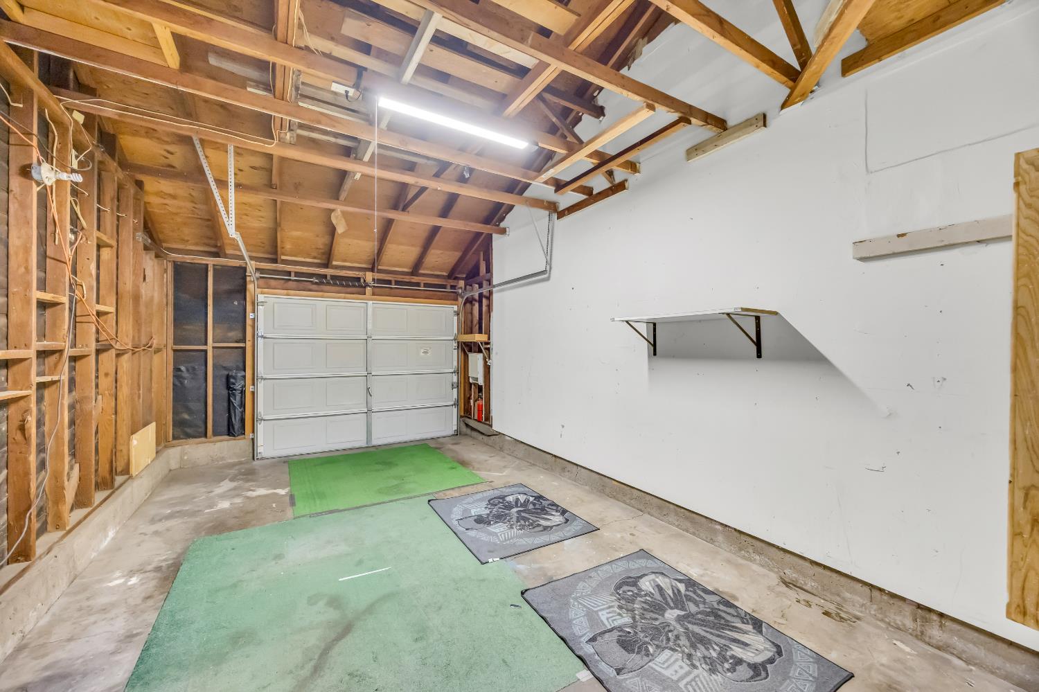 7125 Larchmont Drive