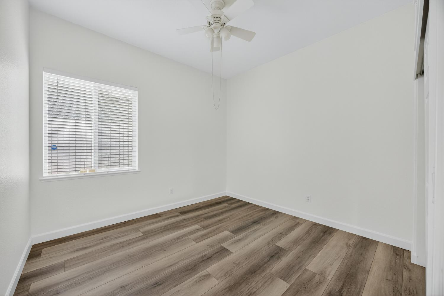 5115 Whisper Oaks Lane