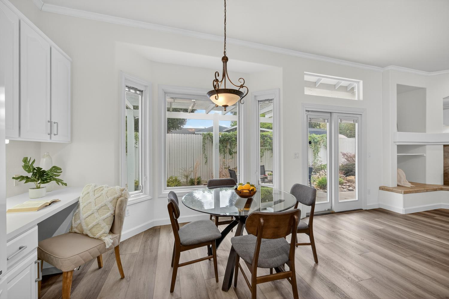 5115 Whisper Oaks Lane