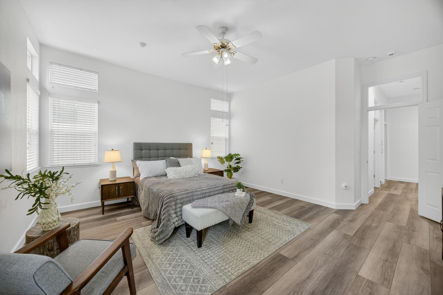 5115 Whisper Oaks Lane