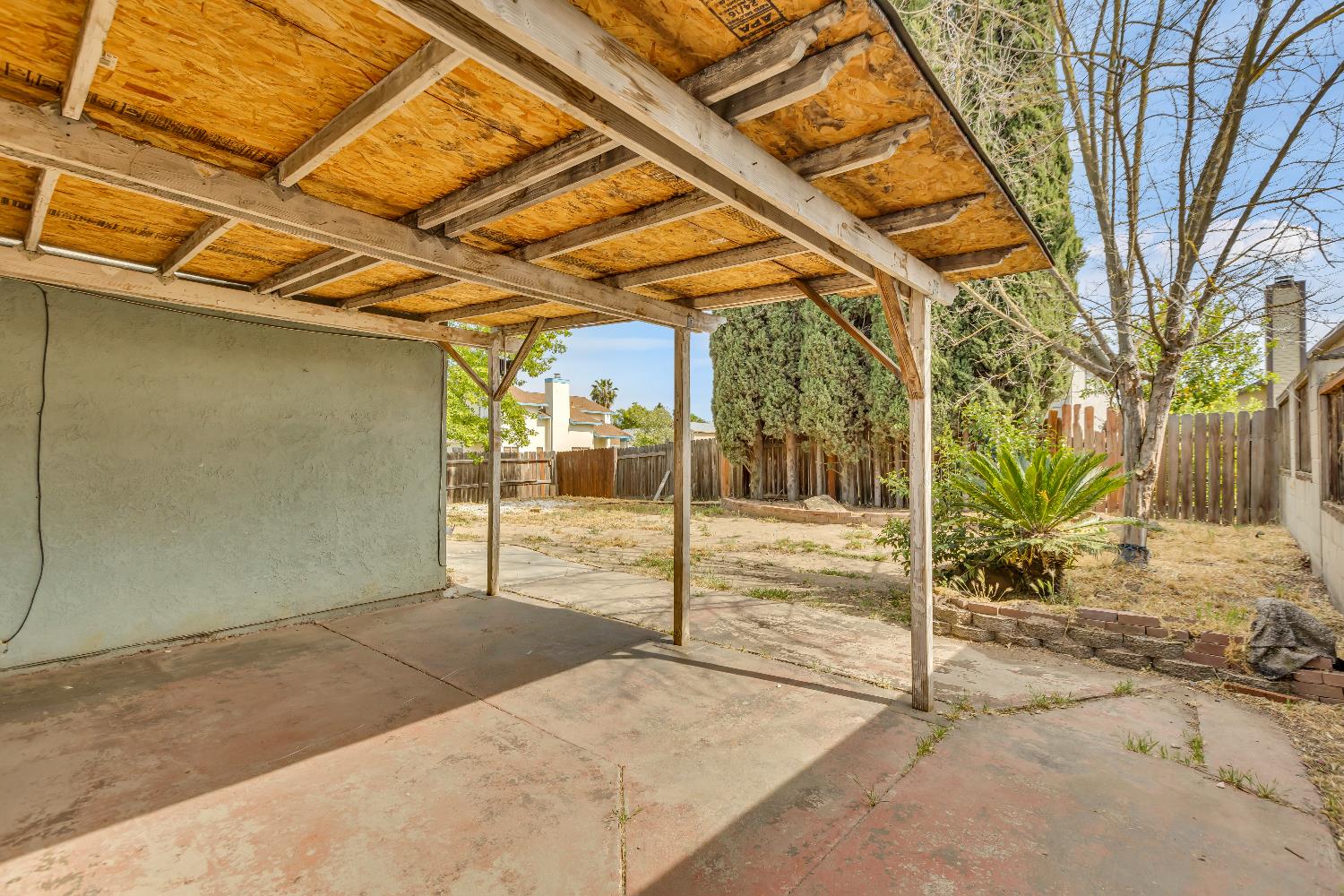 8401 Sunblaze Way