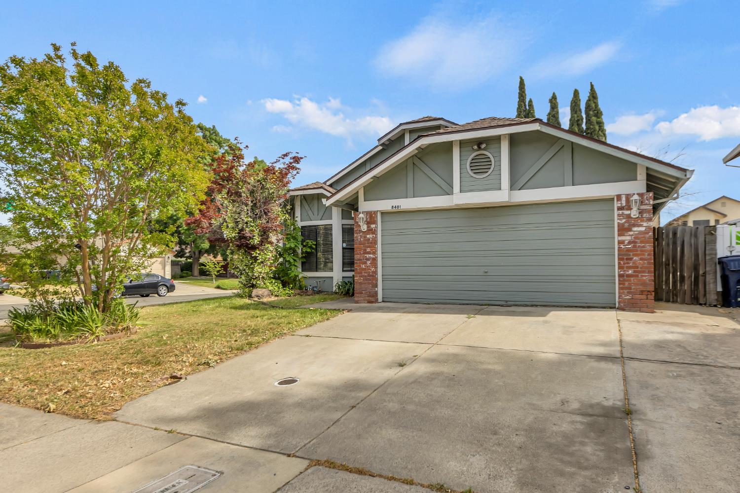 8401 Sunblaze Way