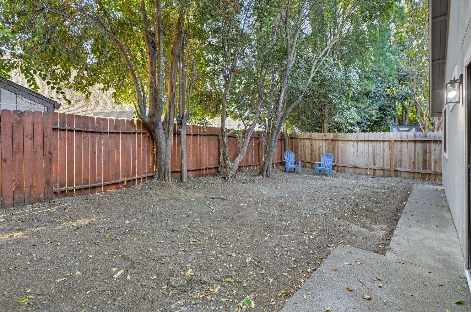 805 W Lincoln Avenue