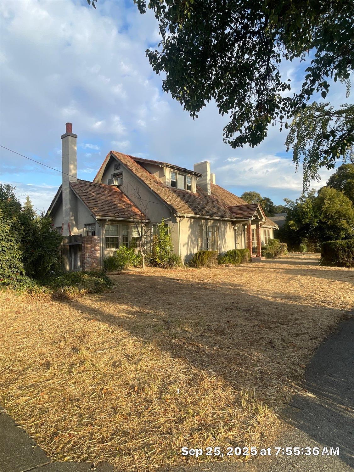 151 S Murdock Avenue