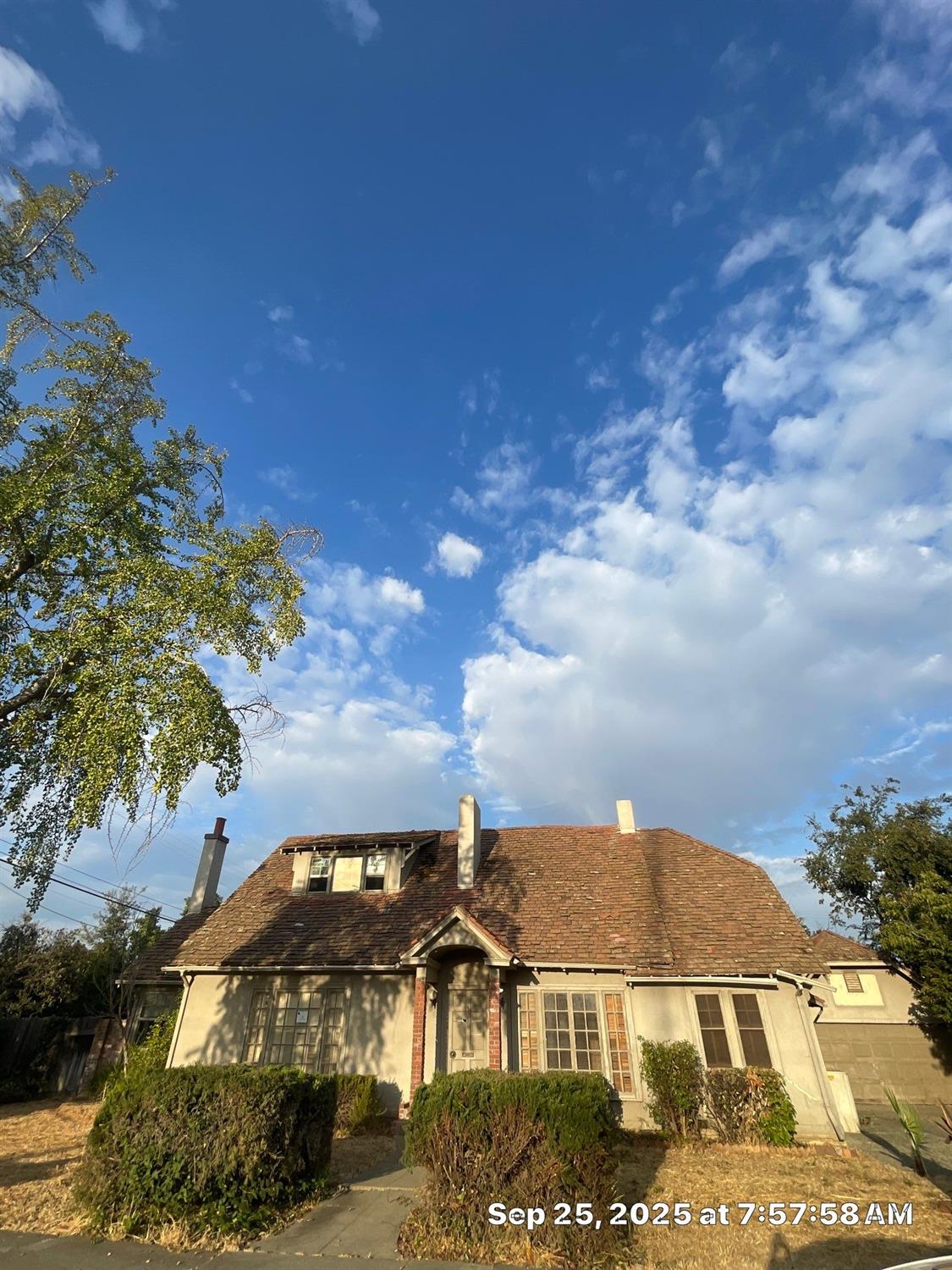 151 S Murdock Avenue