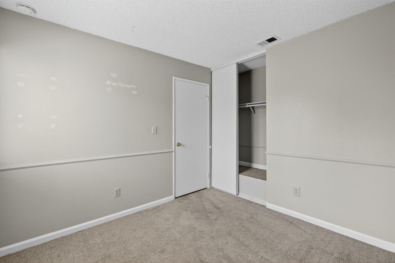 2217 Hamlin Drive