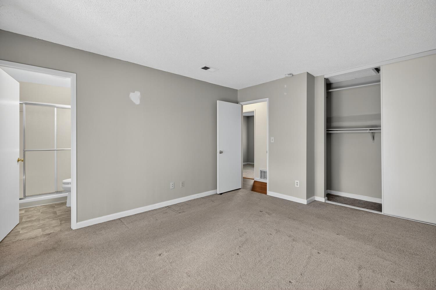 2217 Hamlin Drive