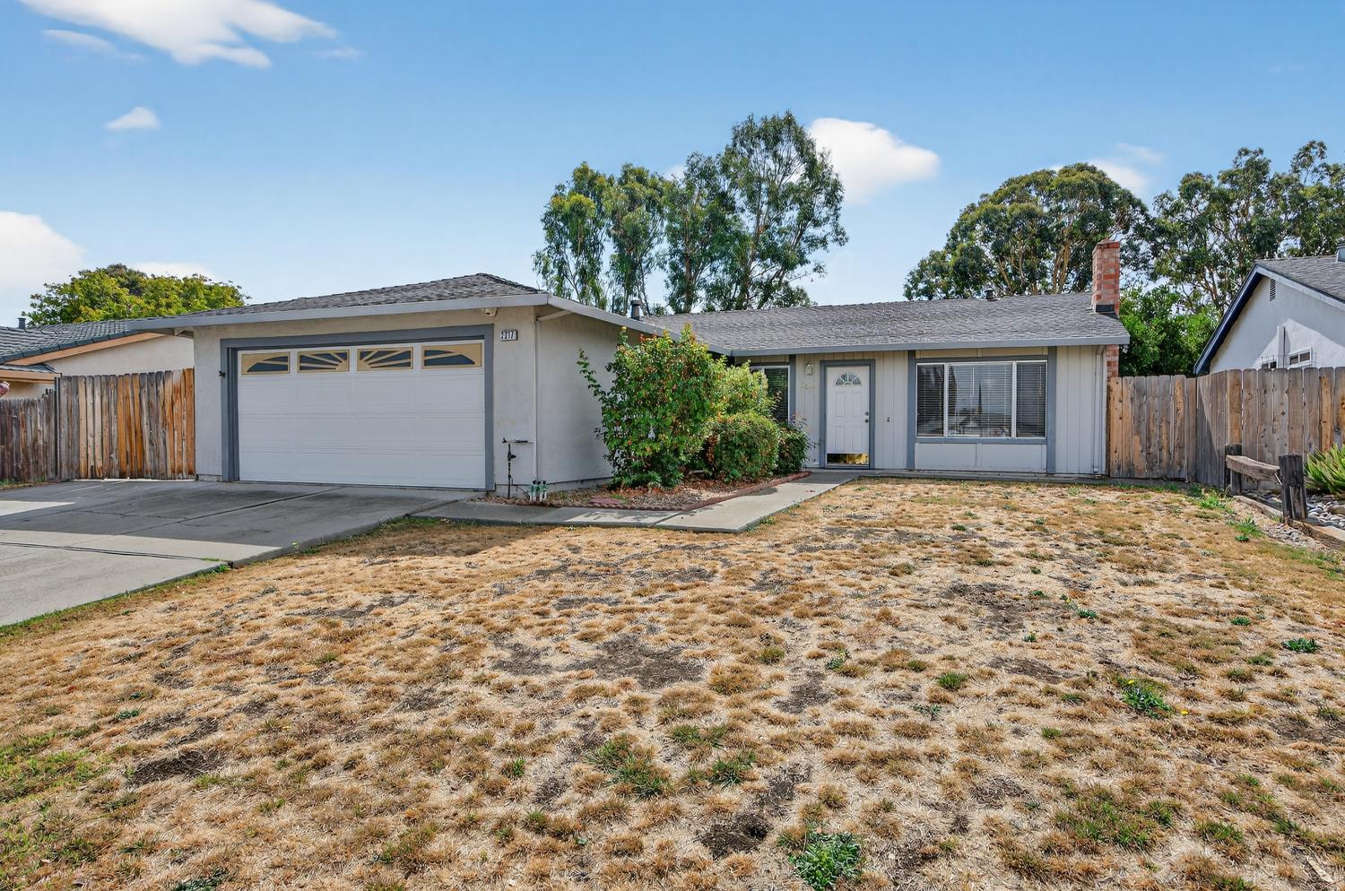 2217 Hamlin Drive